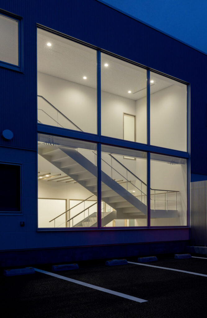 P0405_0127_外景_夕景_230302